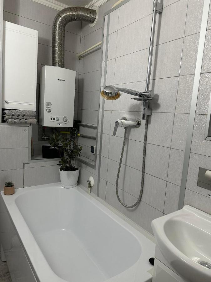 Stella4 Apartman Sanok Kültér fotó